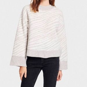 NWT! White and Warren Cashmere Zebra Crewneck
